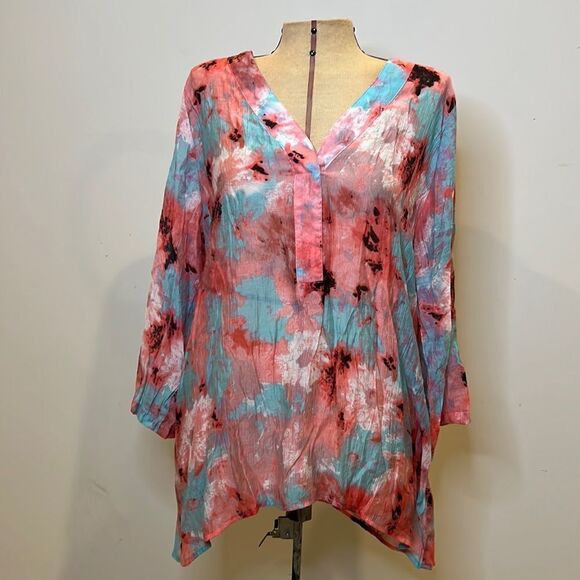 Grand & Greene Pink & Blue Floral Watercolor Look Tunic - Size Small - Picture 1 of 12